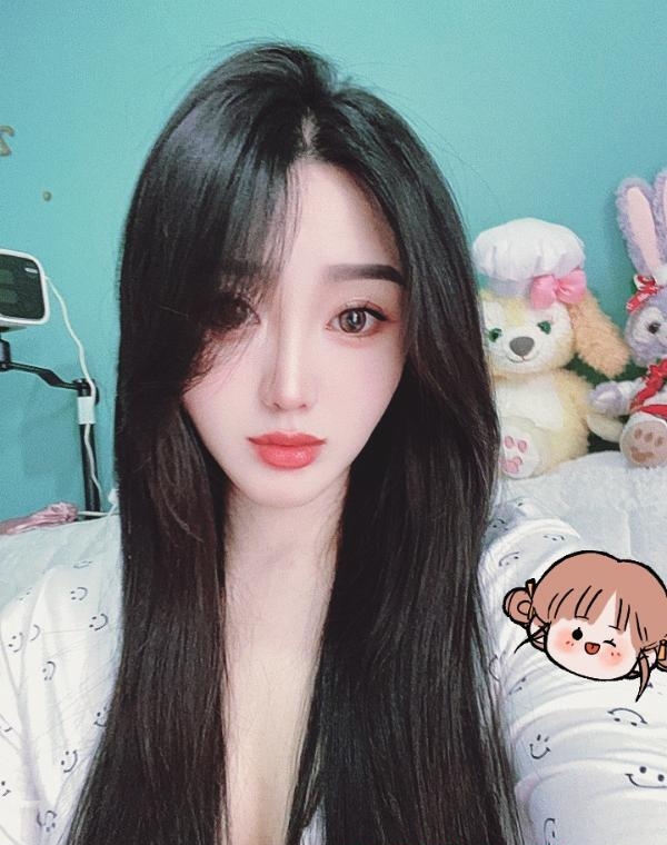 西湖艳舞小月