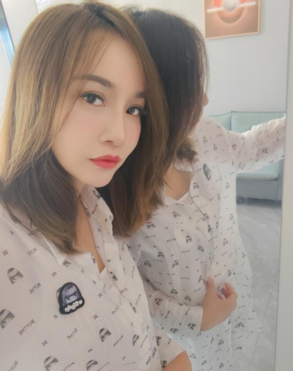 长腿服务型性感少妇