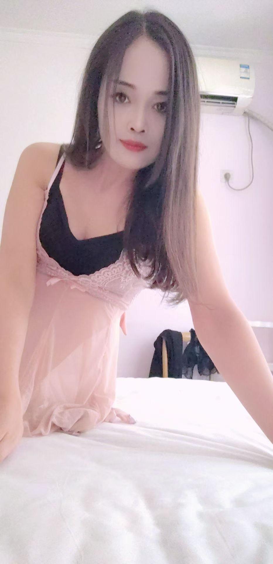 服务系的骚货御姐