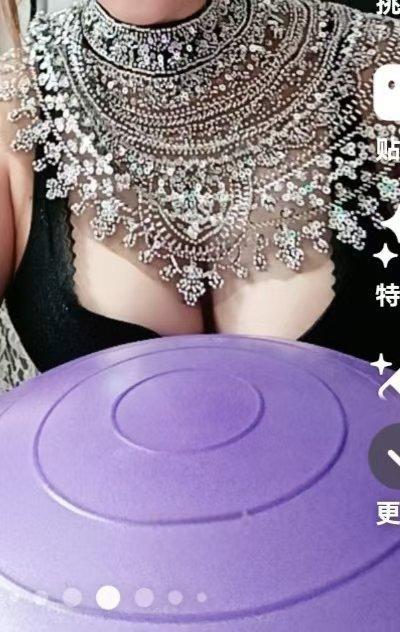 大屁股少妇