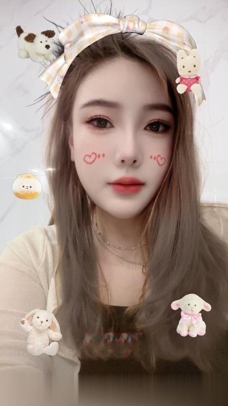 龙华红山大胸美女