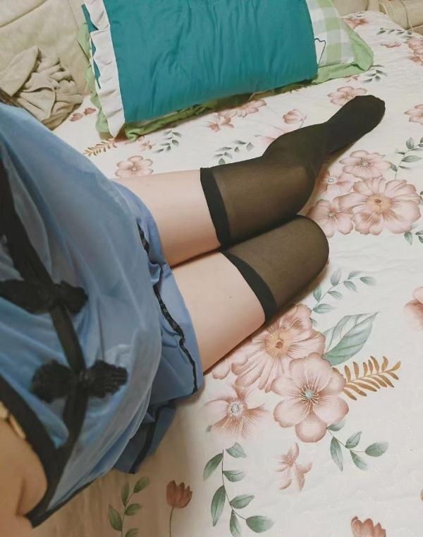 风骚丰满大胸妹子